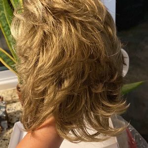 Hair wing (Victoria (Exclusive) | Synthetic Wig by Envy
